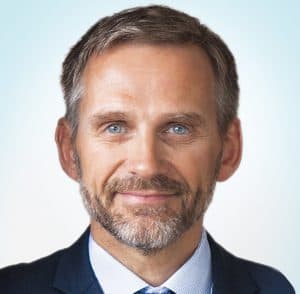 Abbildung 1 - CEO Jakob Siggurdson (© Coats Group plc 2021)